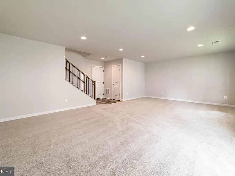6227 Almerico Pl — Photo 75
