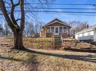 1004 Seymour Ave, Jackson, MI 49202