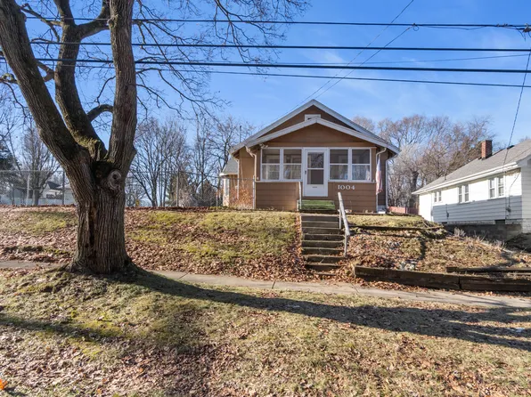 1004 Seymour Ave, Jackson, MI 49202