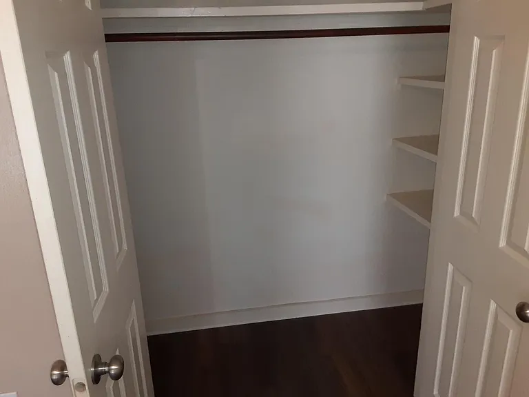 204 S Rosanah St — Photo 12