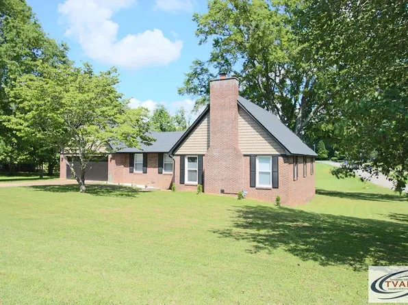132 Diamond Dr, Mc Kenzie, TN 38201