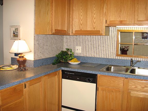 5th image of 33103 Orchard St #1