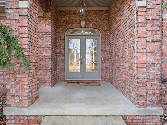 4th image of 10233 Tims Lake Blvd