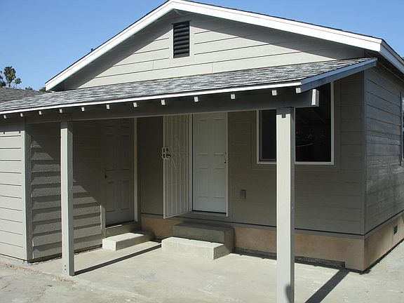 3rd image of 5049 Auburn Dr