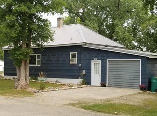404 Gay St, Rutland, ND 58067