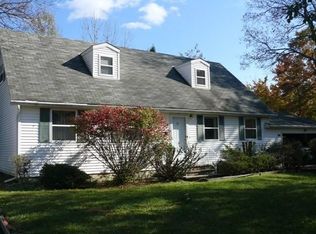 18 Greentree Rd, Tivoli, NY 12583