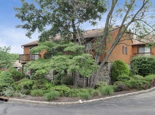 12B Brookside Hts #B, Wanaque, NJ 07465