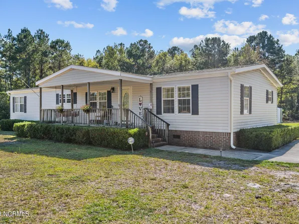 391 Carl Meeks Road, Rocky Point, NC 28457