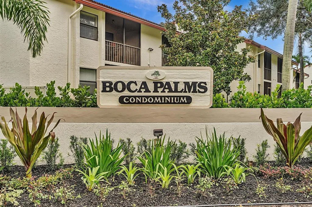 2 bed, 2.0 bath, 958 sqft, $2,250 — Photo 2