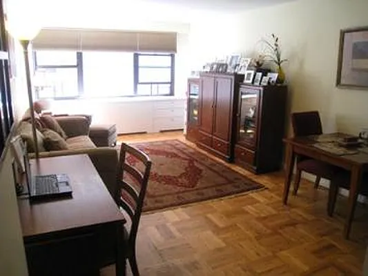 Sold by Corcoran | media 6