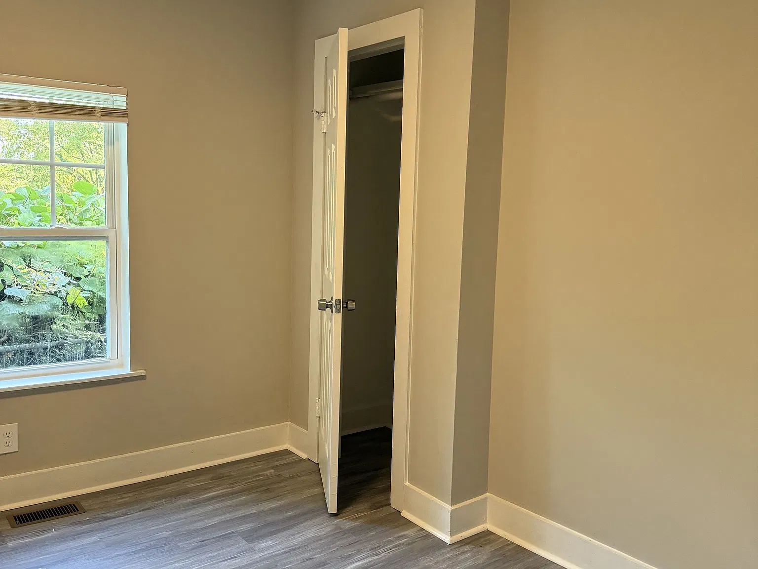 210 Cato Street - 1 — Photo 2