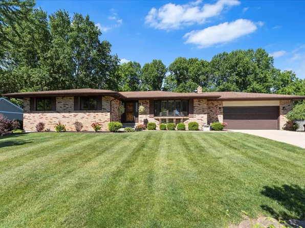 53097 Old Farm Rd, Elkhart, IN 46514