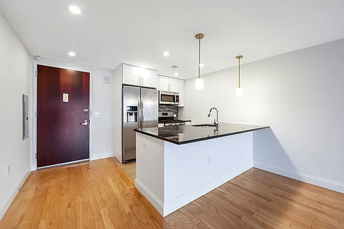 1701 Park Ave #908 Photo 1