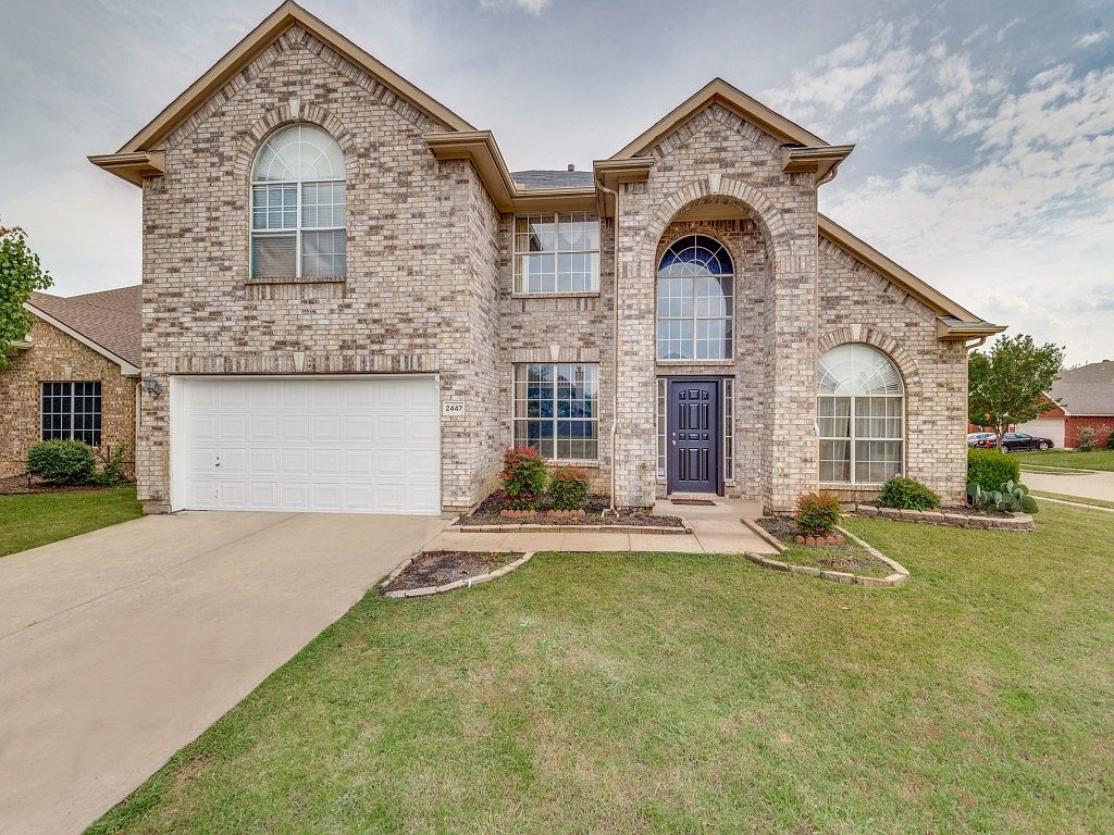 2447 Ranchview Dr, Grand Prairie, TX 75052 Zillow