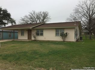 507 Westmeyer, Poth, TX 78147