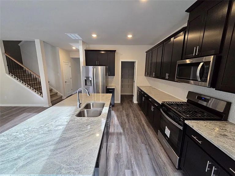 189 Water Oak Way — Photo 9