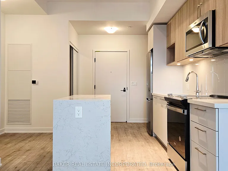 500 Plains Rd E #402 — Photo 12