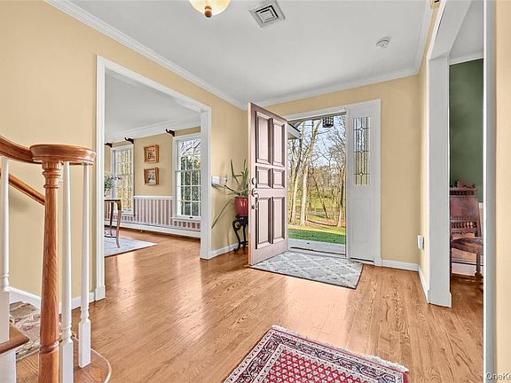 3rd image of 26 Plumwood Road