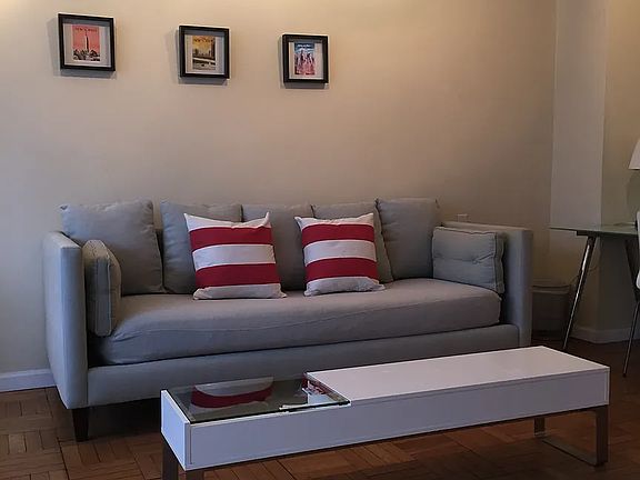 5th image of 155 E 34th St APT 18M