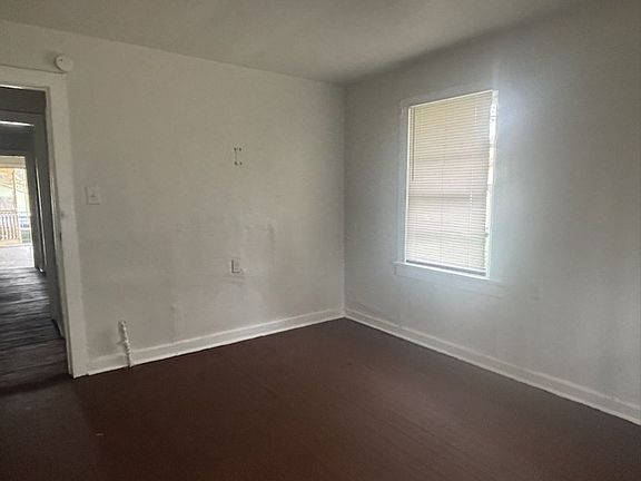 5th image of 1150 Wiggins St