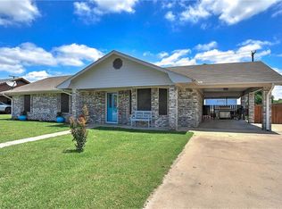 122 Amy Ct, Collinsville, TX 76233