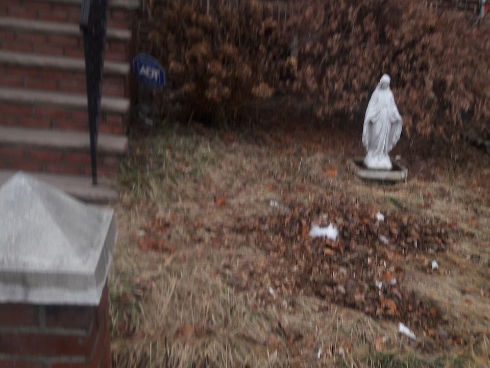 1st image of 2541 Mickle Ave