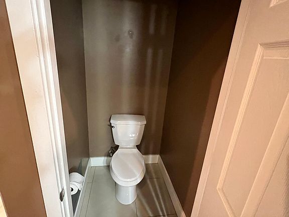 5th image of 1381 N Kalamath St #103