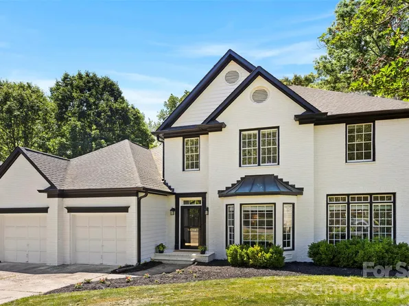 5638 Rocky Trail Ct, Charlotte, NC 28270