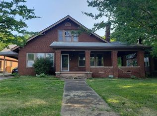 902 W Front St, Statesville, NC 28677