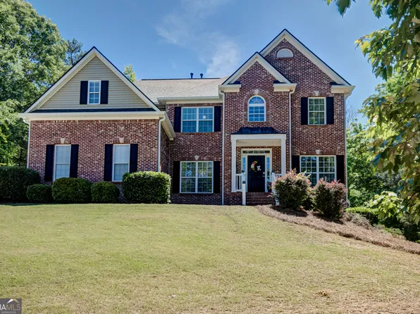 381 Rosebay Ln, Sharpsburg, GA 30277