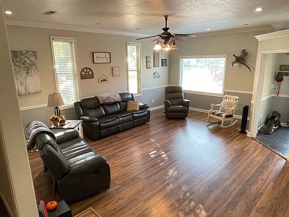 4th image of 606 Tipton Dr