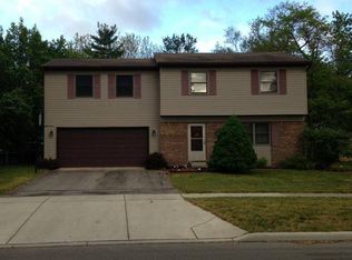 5715 Roan Rd, Sylvania, OH 43560