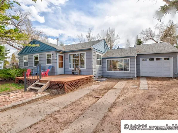 2016 Sheridan St, Laramie, WY 82070