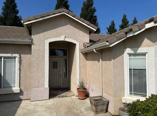 2450 E Beech Ave, Visalia, CA 93292