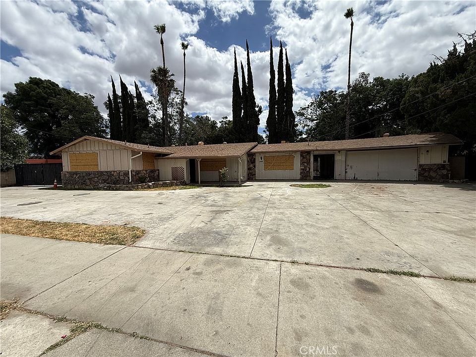 1st image of 1810 Rivera St
