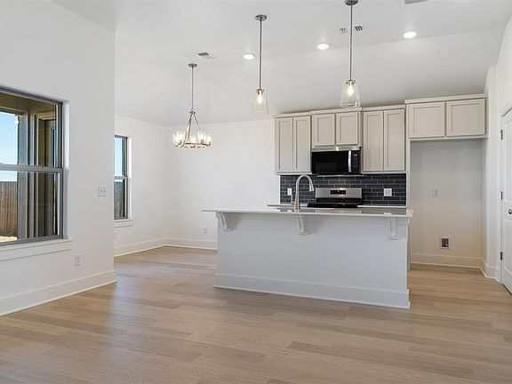 6th image of this home