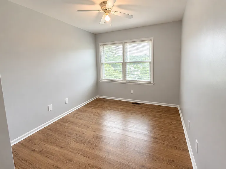87 Charles Parish Dr — Photo 15