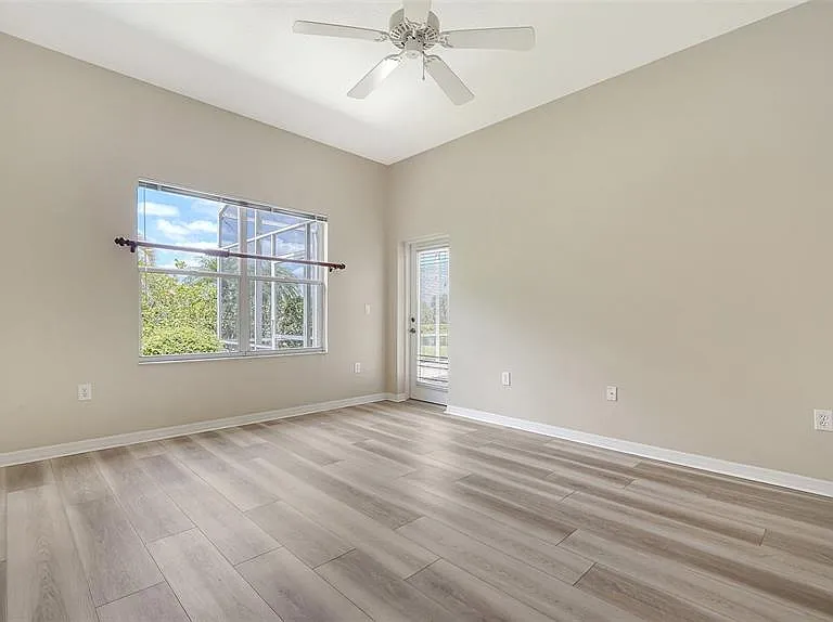 5939 Sandstone Ave — Photo 19