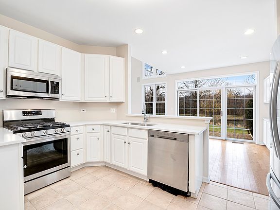 3rd image of 241 Wildflower Ln #241