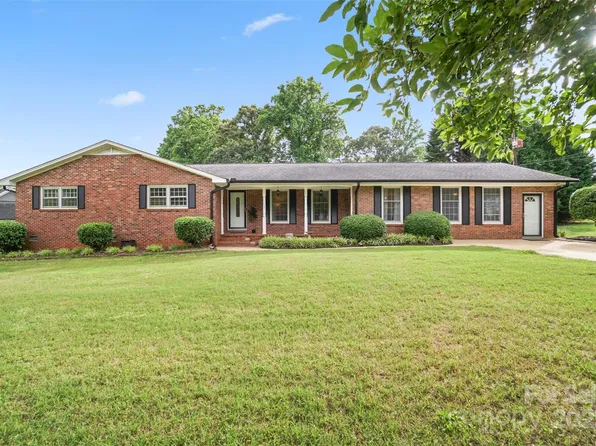 1155 Melrose Dr, Rock Hill, SC 29732