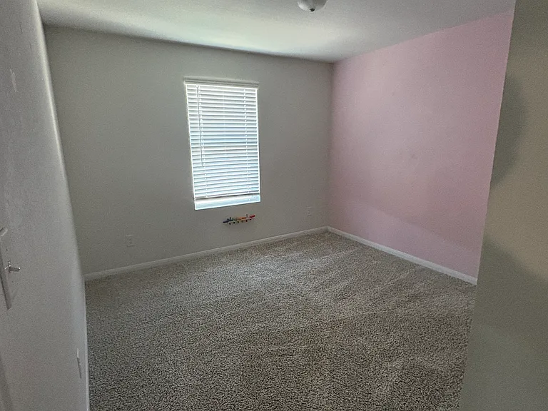 124 Katie Elder Dr — Photo 13