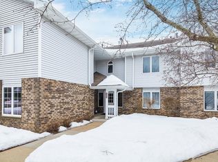 3572 Blue Jay Way APT 105, Eagan, MN 55123