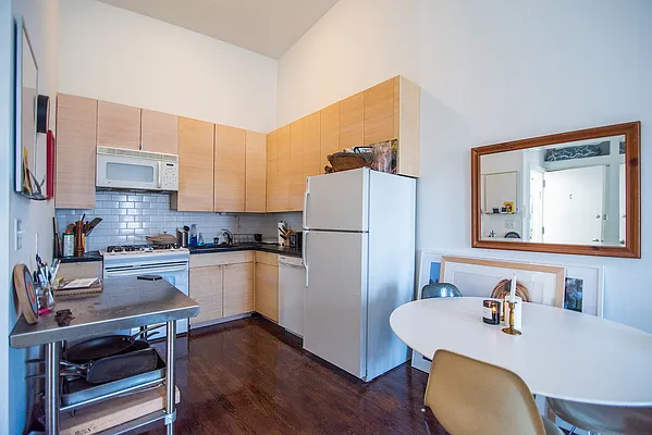 Rented by Corcoran | media 12