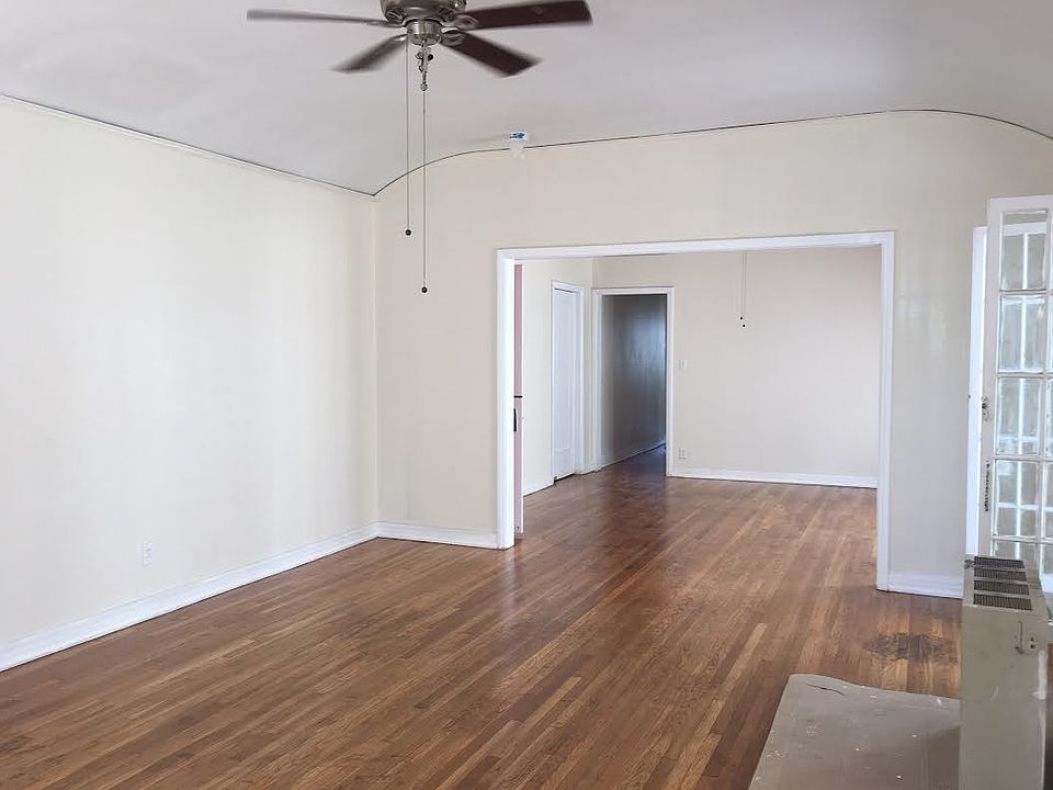 2nd image of 139 S Catalina St APT 3