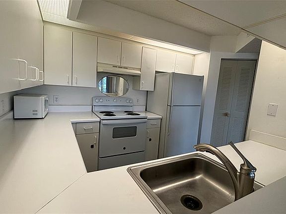 3rd image of 13800 SW 5th Ct APT 102