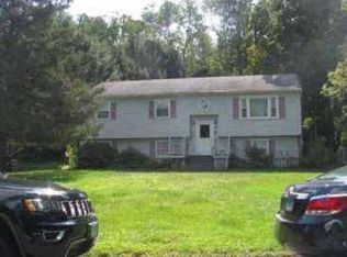 3 Long Hill Rd, Bethel, CT 06801