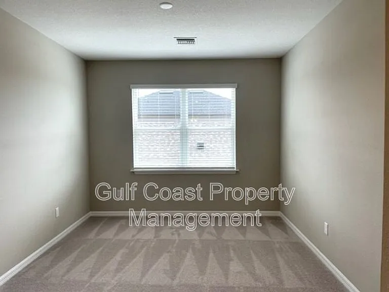 15352 Isla Palma Ln — Photo 23