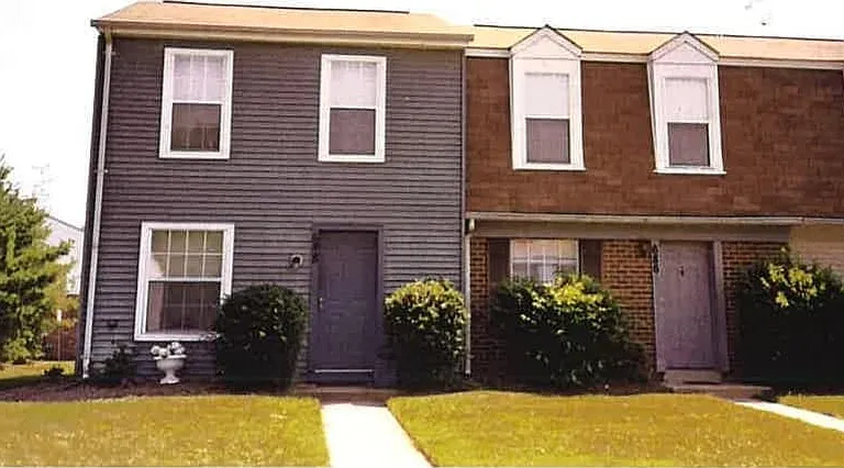 Carroll La Plata — Photo 3