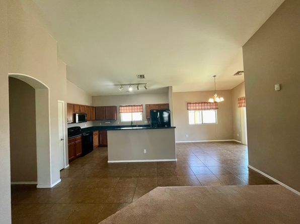 11587 W Rio Vista Ln