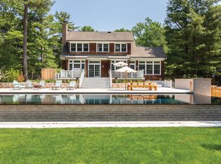 132 Old Northwest Rd, East Hampton, NY 11937